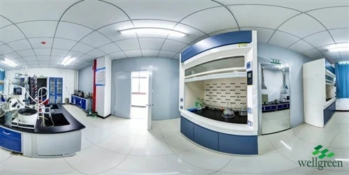 info-500-1 Stainless steel production equipment in a food-grade extraction workshop